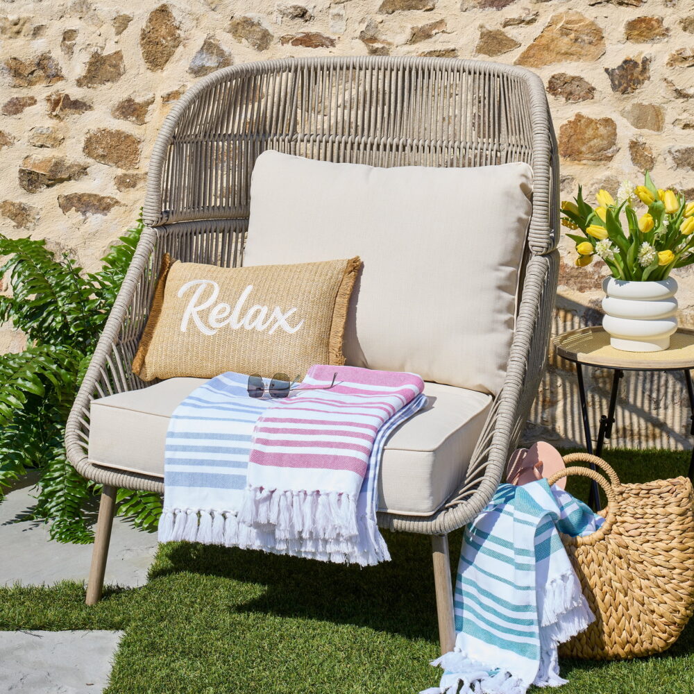Better Homes & Gardens Tarren Wicker Outdoor Accent Chair with Cushions, Beige - Image 6