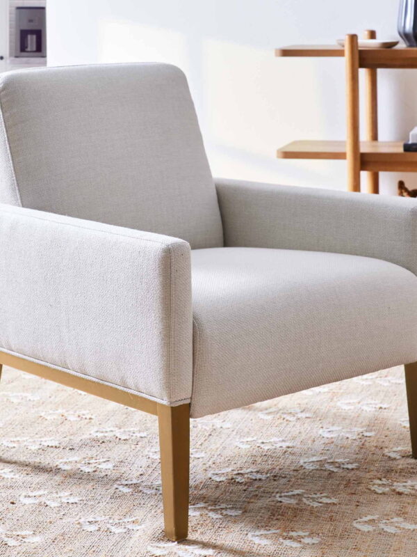 Better Homes & Gardens Reading Accent Chair, Cream