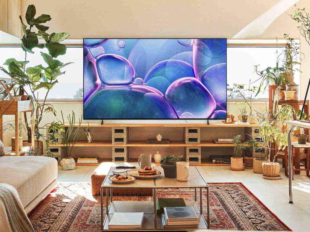Samsung 75" Class Crystal UHD U7900F 4K Smart TV 2025 - UN75U7900FFXZA - Image 3