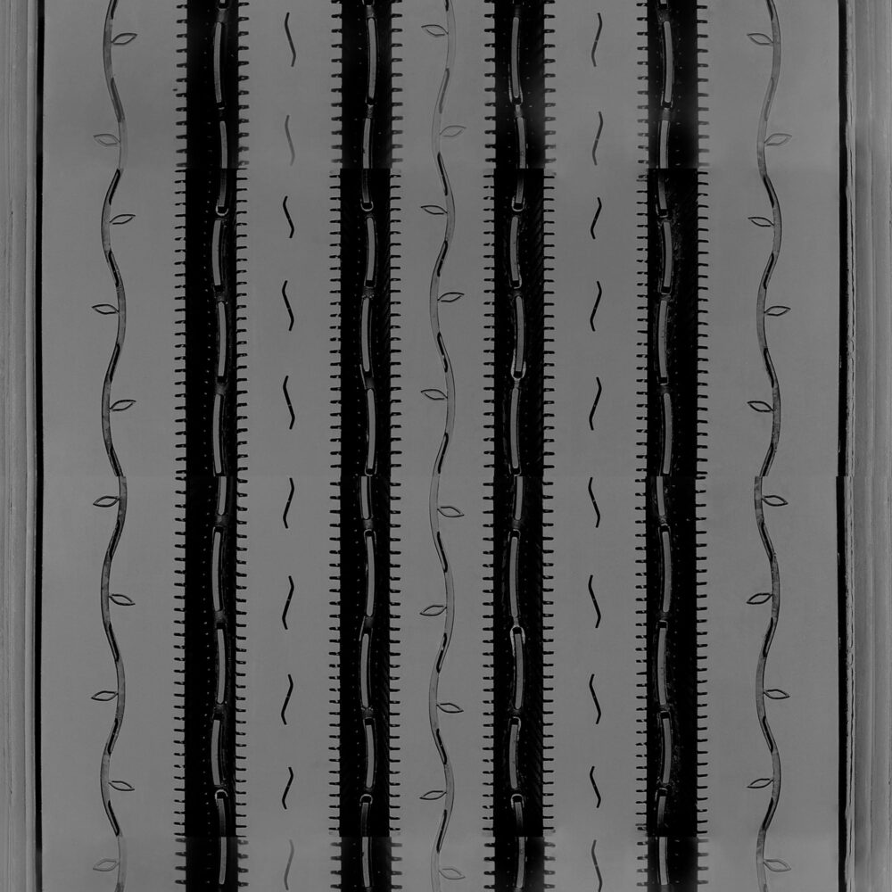 BlackHawk BFL56 11R24.5 149/146L H Commercial Tire - Image 3