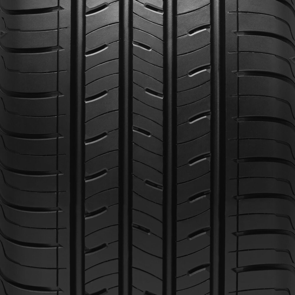 Kumho Solus TA31 All Season 235/55R16 98V Passenger Tire - Image 6