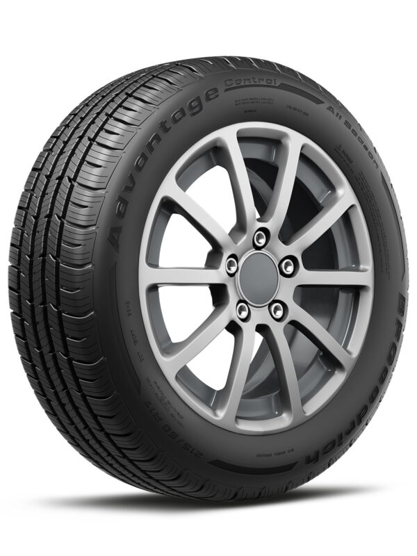 BFGoodrich Advantage Control All-Season 235/50R19 99V Tire