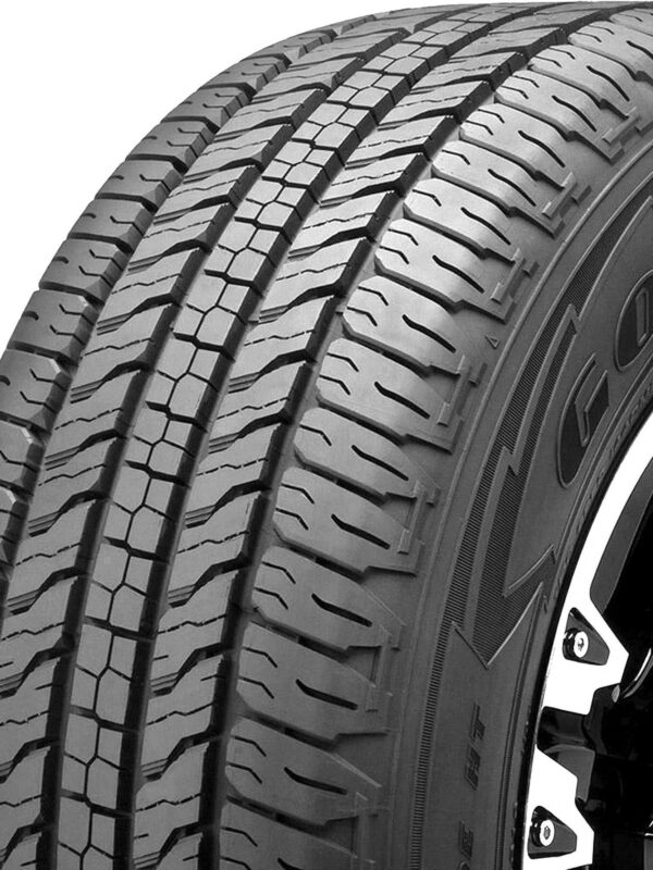 Goodyear Wrangler Fortitude Ht 255/65R17 110T All-Season Tire