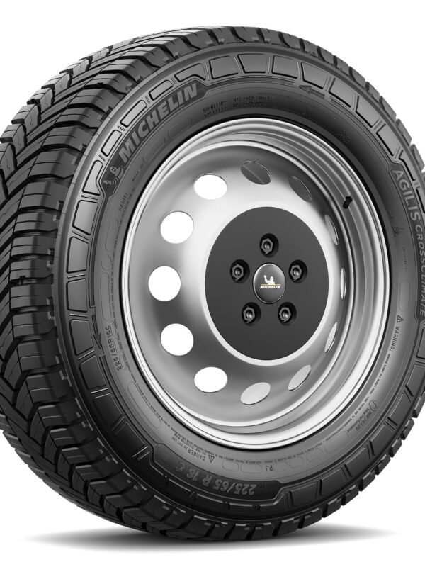 Michelin Agilis CrossClimate Commercial Van LT245/75R16 120/116R E Light Truck Tire