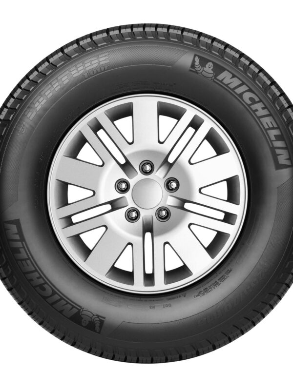 Michelin Latitude Tour All Season 235/65R18 106T Passenger Tire Fits: 2017-19 Cadillac XT5 Luxury, 2014-17 INFINITI QX60 Hybrid