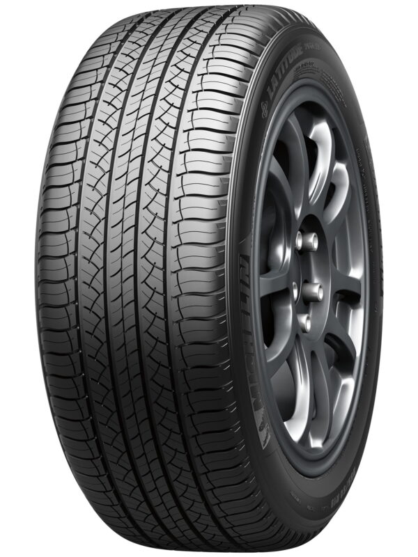 Michelin Latitude Tour HP All-Season 245/60R18 105V Tire
