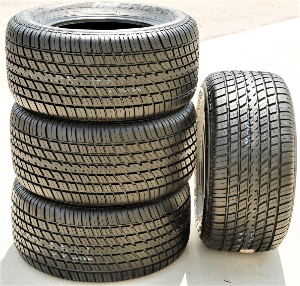 Cooper Cobra Radial G/T All Season P295/50R15 105S Passenger Tire - Image 4