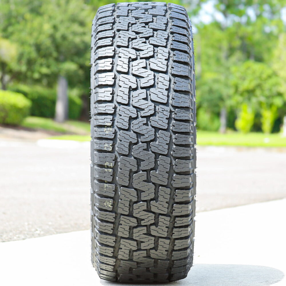 Pirelli Scorpion All Terrain Plus All Terrain 265/70R16 112T Light Truck Tire - Image 3